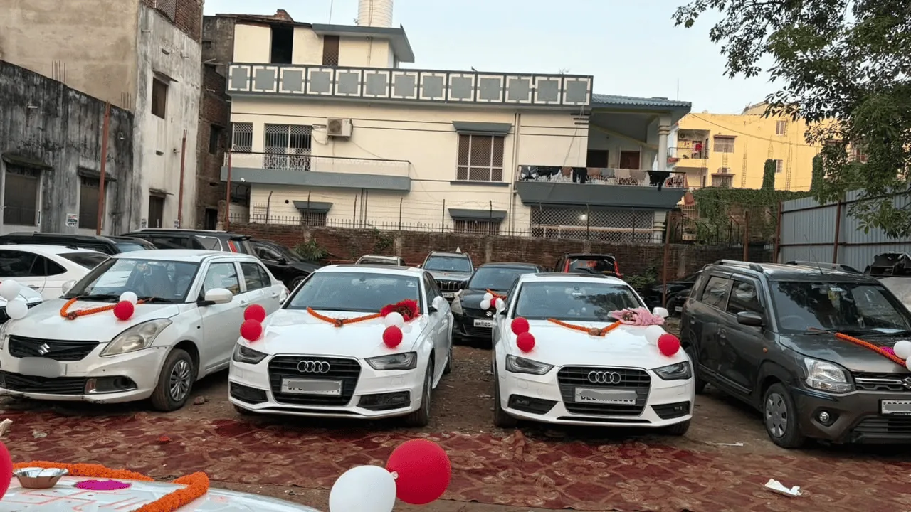 Cab Fleet Service | Vansh Tour & Travels Vansh Tour & Travels - Cab Fleet Service